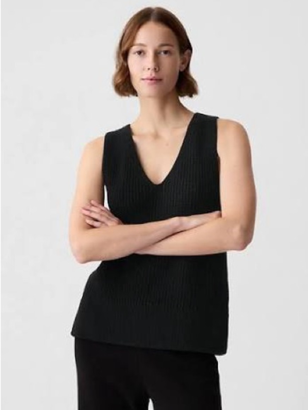GAP 100 💯 % cotton black V-Neck Sweater Vest
Size XL